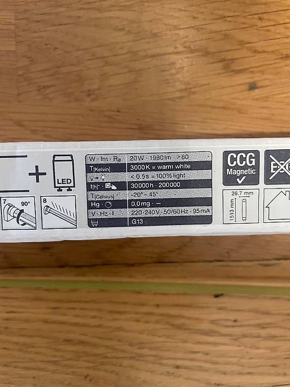 Lampade: LED Röhre 153cm – Usato da Basel venduto da ale_fz65 1