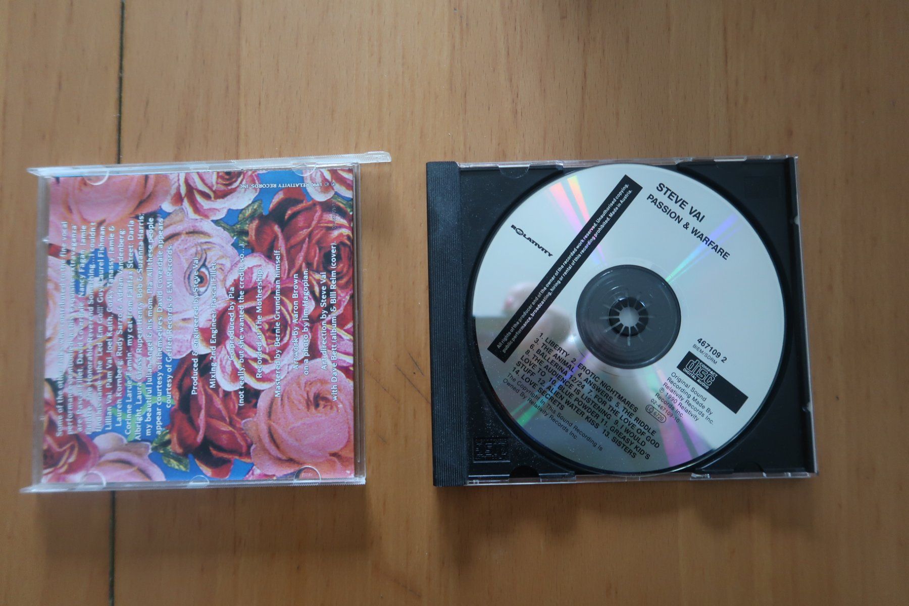 CD: CD                    STEVE VAI - Passion and Warfare – Usato da Porrentruy venduto da tupatup 1