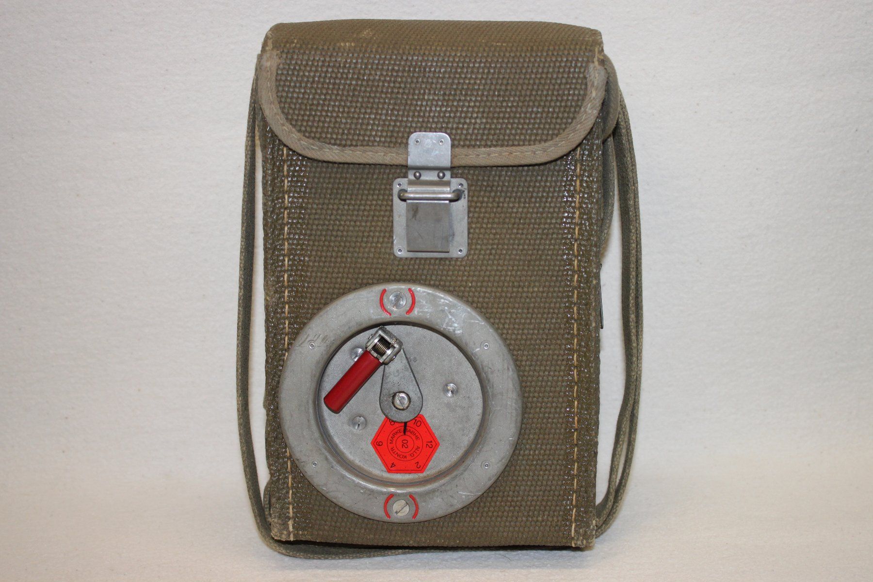 Telefone: Antikes Feldtelefon 50 (Ftf 50) Schweizer Armee – Gebraucht aus Thun von Amye