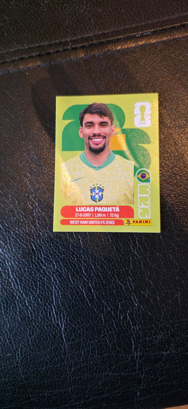 Panini Carte collezionabili: Panini Bild Lucas Paqueta BRA 9 – Usato da Basel venduto da astra2011