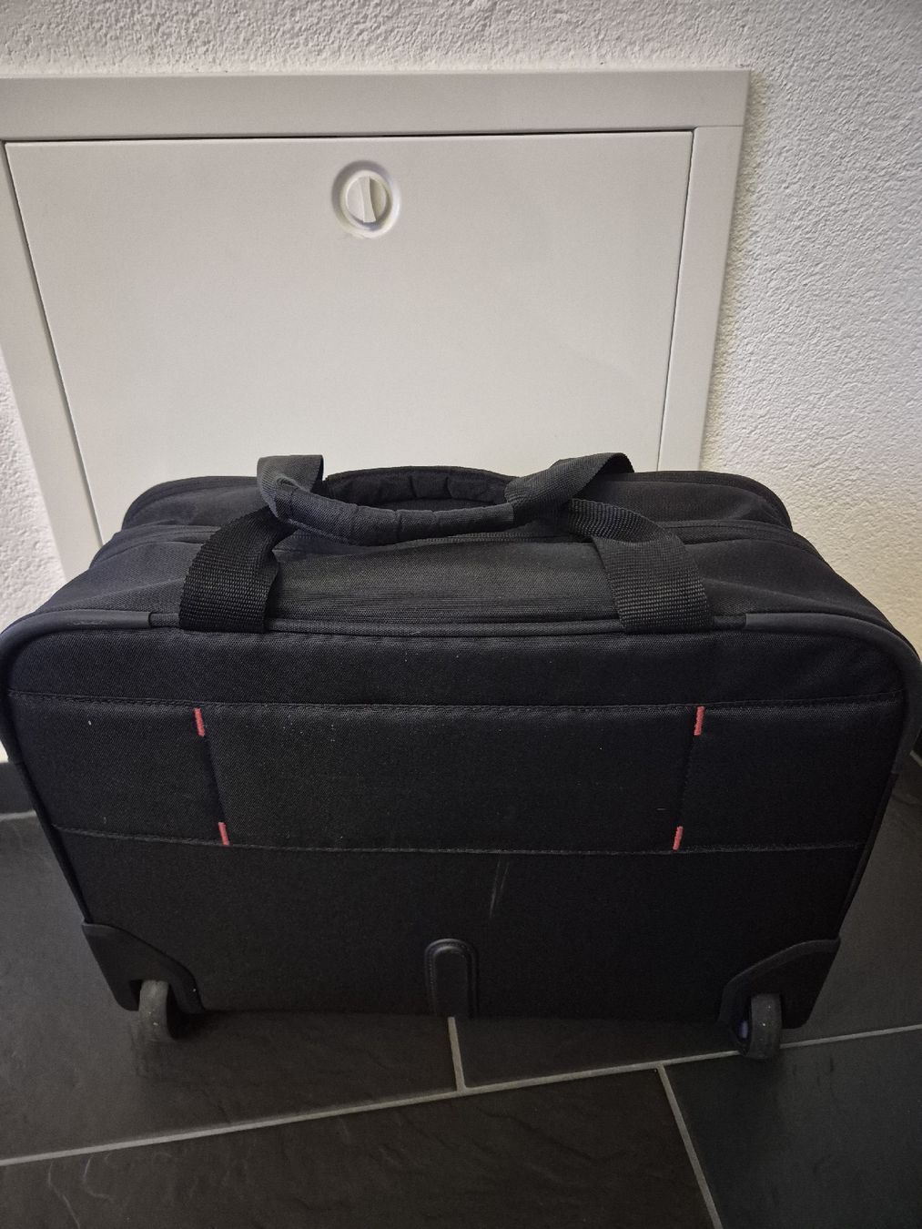 Samsonite Valigie: Samsonite Business Rollkoffer ein Mal gebraucht – Nuovo (secondo la descrizione) da Rothrist venduto da ner_27ct 7