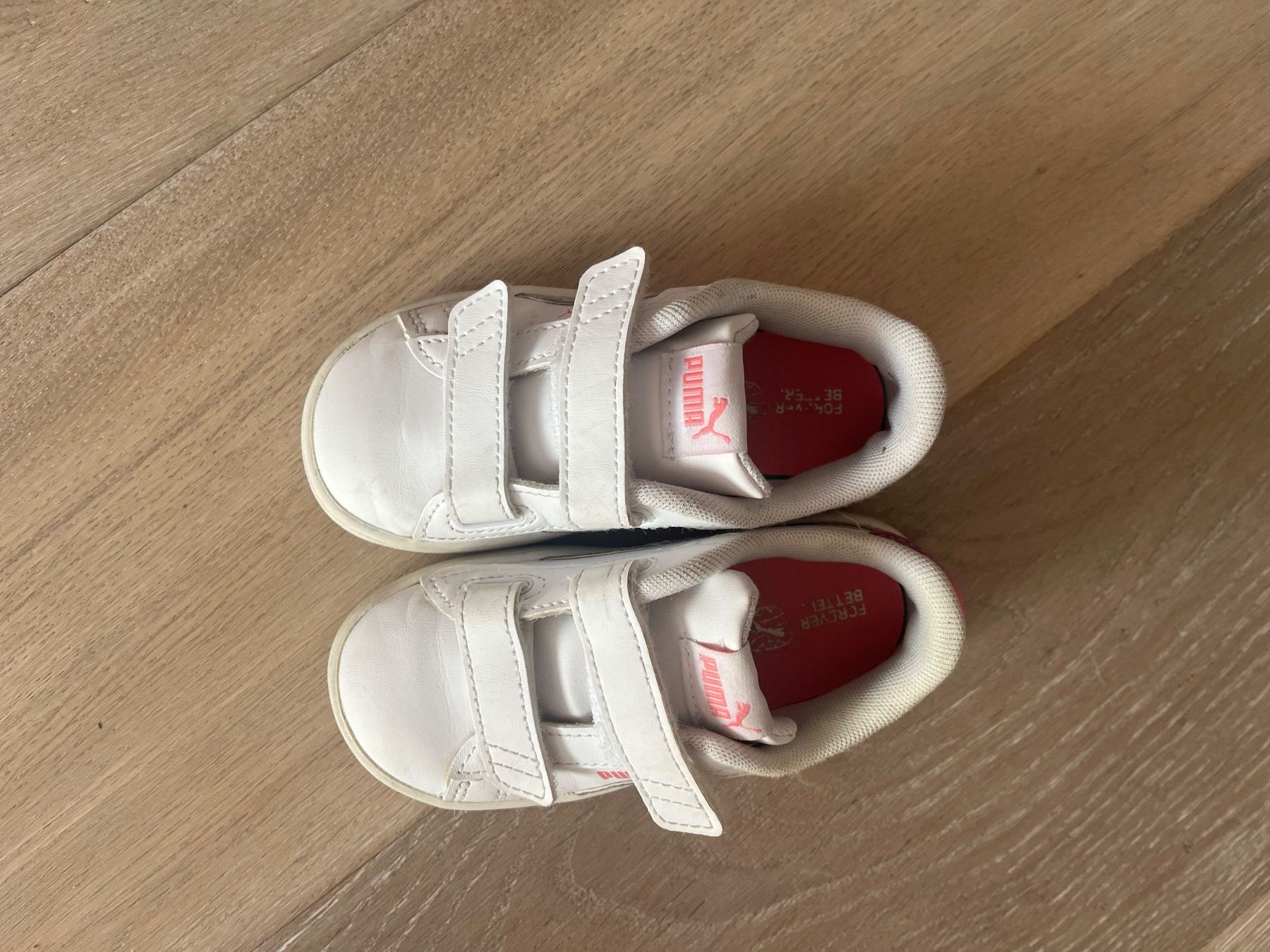 Puma Scarpe per ragazze: Puma Sneaker Kinder 24 – Usato da Kirchberg BE venduto da alizze13 2