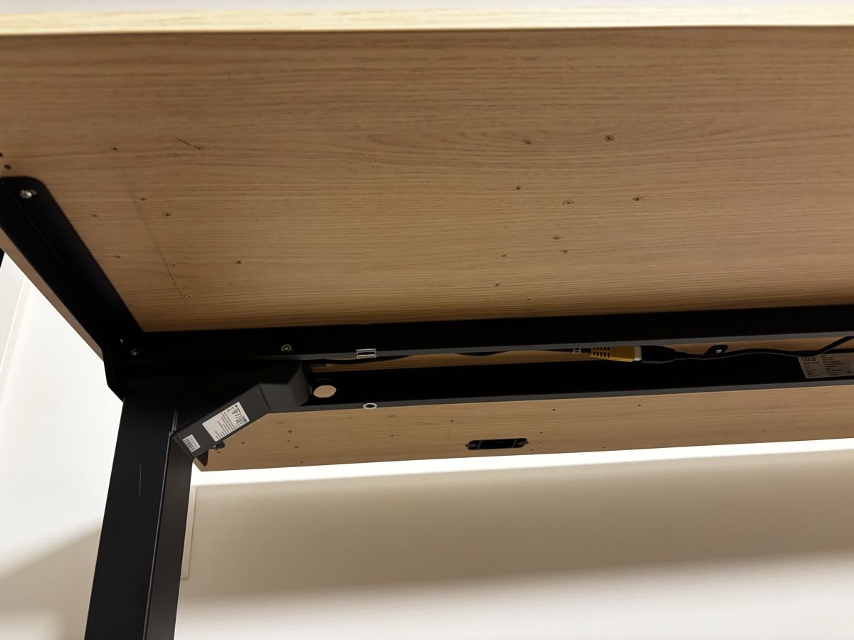 Scrivanie: Yaasa Desk Essential 180x80cm  – Usato da Schaffhausen venduto da jon_9mkg 6