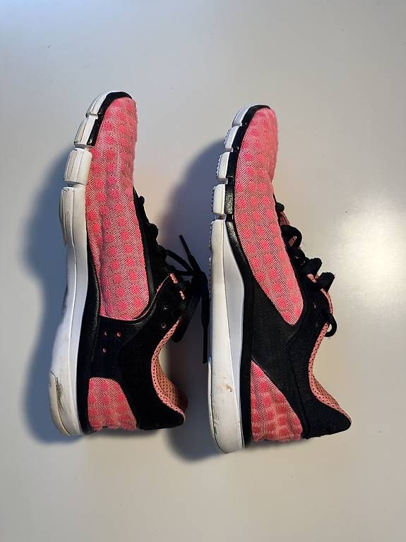 Adidas Scarpe da uomo: Turnschuhe Adidas – Usato da Zürich venduto da PetraBallon 1