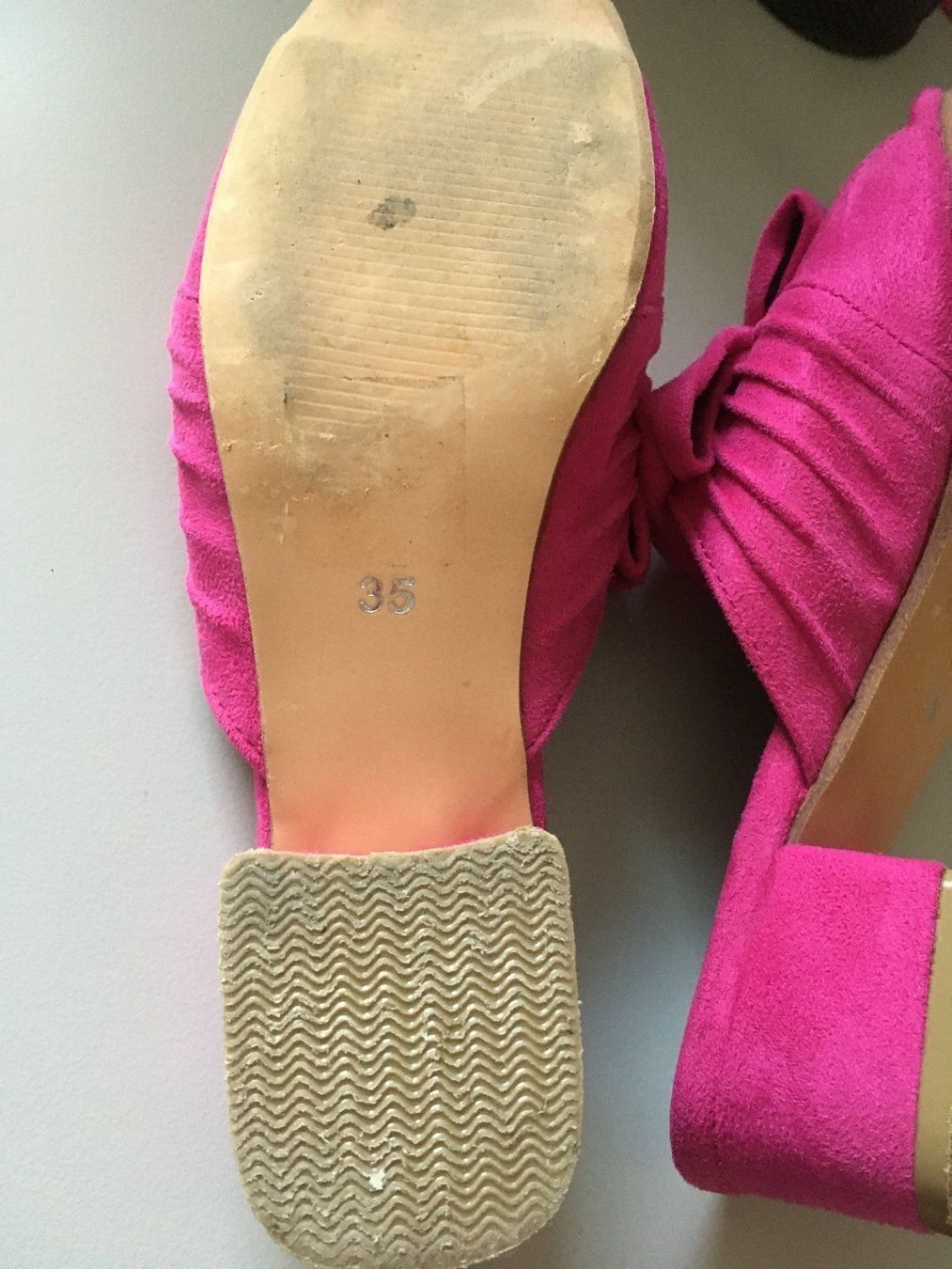 Scarpe da donna: Damenschuhe-Sandalen Gr. 35, pink – Usato da Nebikon venduto da zesette 3