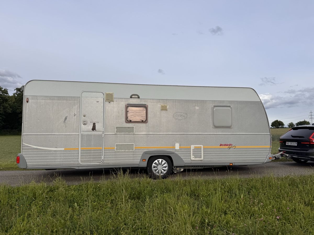 Dethleffs Véhicules de camping: Wohnwagen Dethleffs 560 SK – D'occasion à Full-Reuenthal par TeWa 2