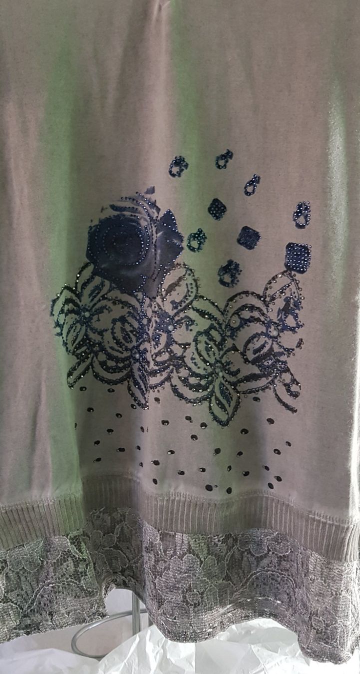 T-shirt: T - Shirt von " Bluoltre " – Usato da Figino venduto da mayam63 1