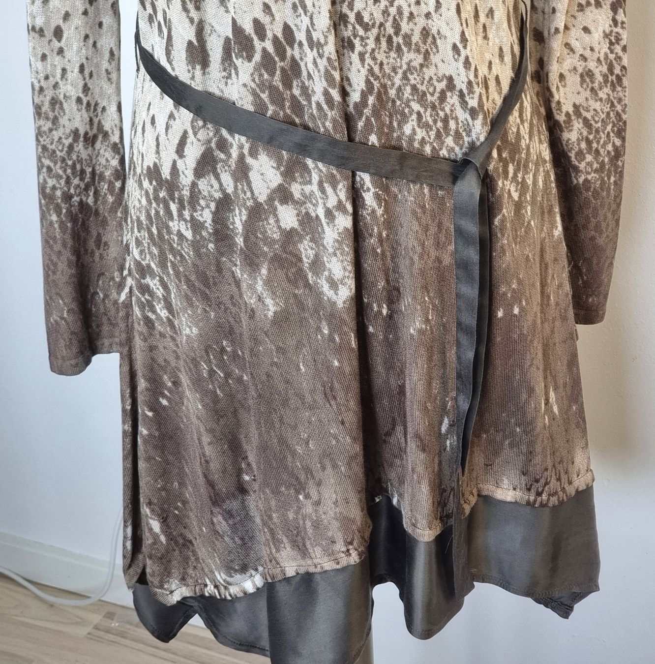 Kleider: M 38/40 PASSPORT Kleid langarm Schlangenprint Boho – Neu (gemäss Beschreibung) aus Dürnten von Bachtelsurfer 7