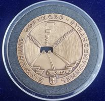 Medaille Einweihung Gotthard Strassentunnel 5.IX.1980 Bronze