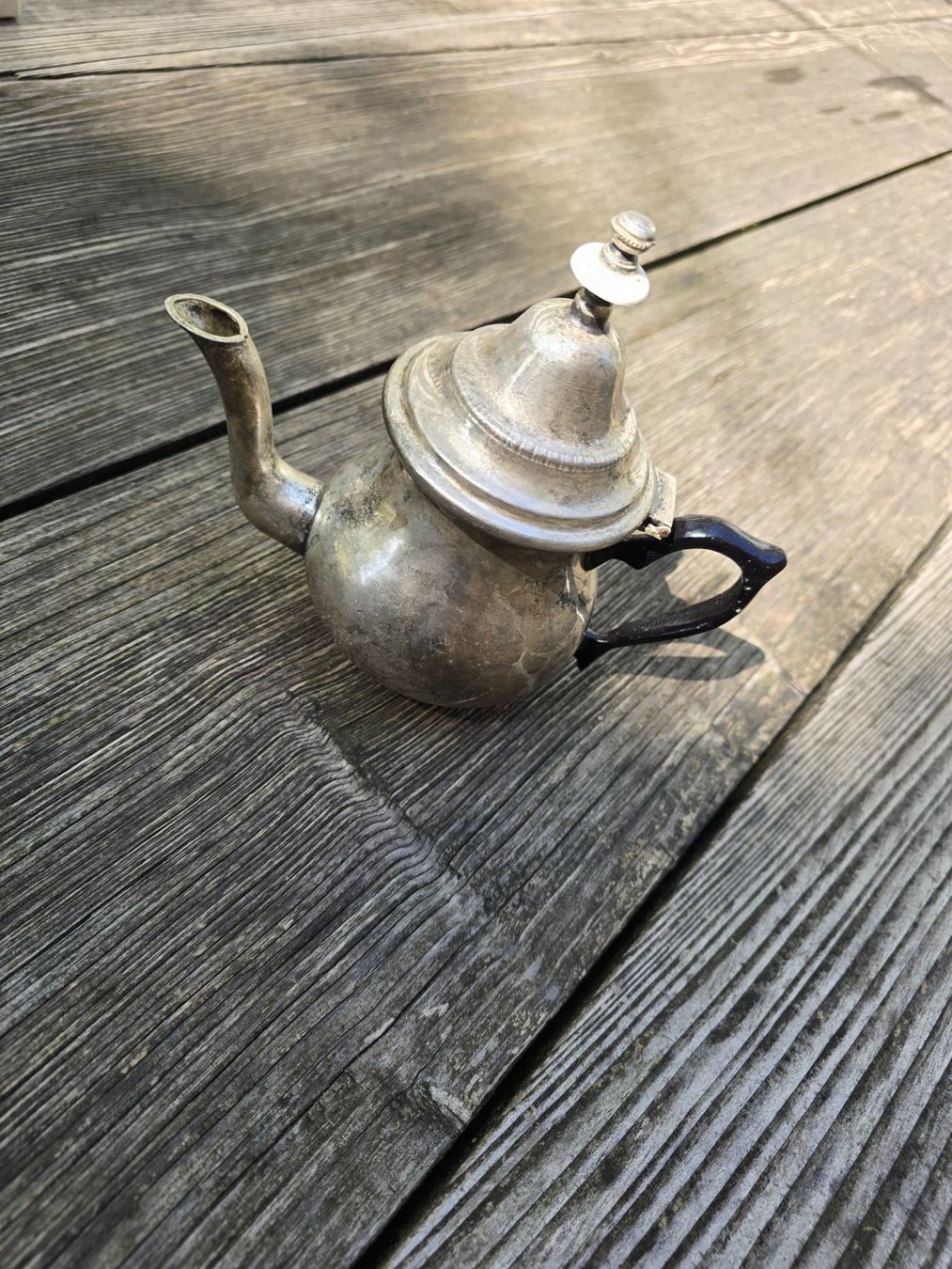 Teekannen: Metall: Teekrug S-vintage – Gebraucht aus Romanshorn von Rachacha