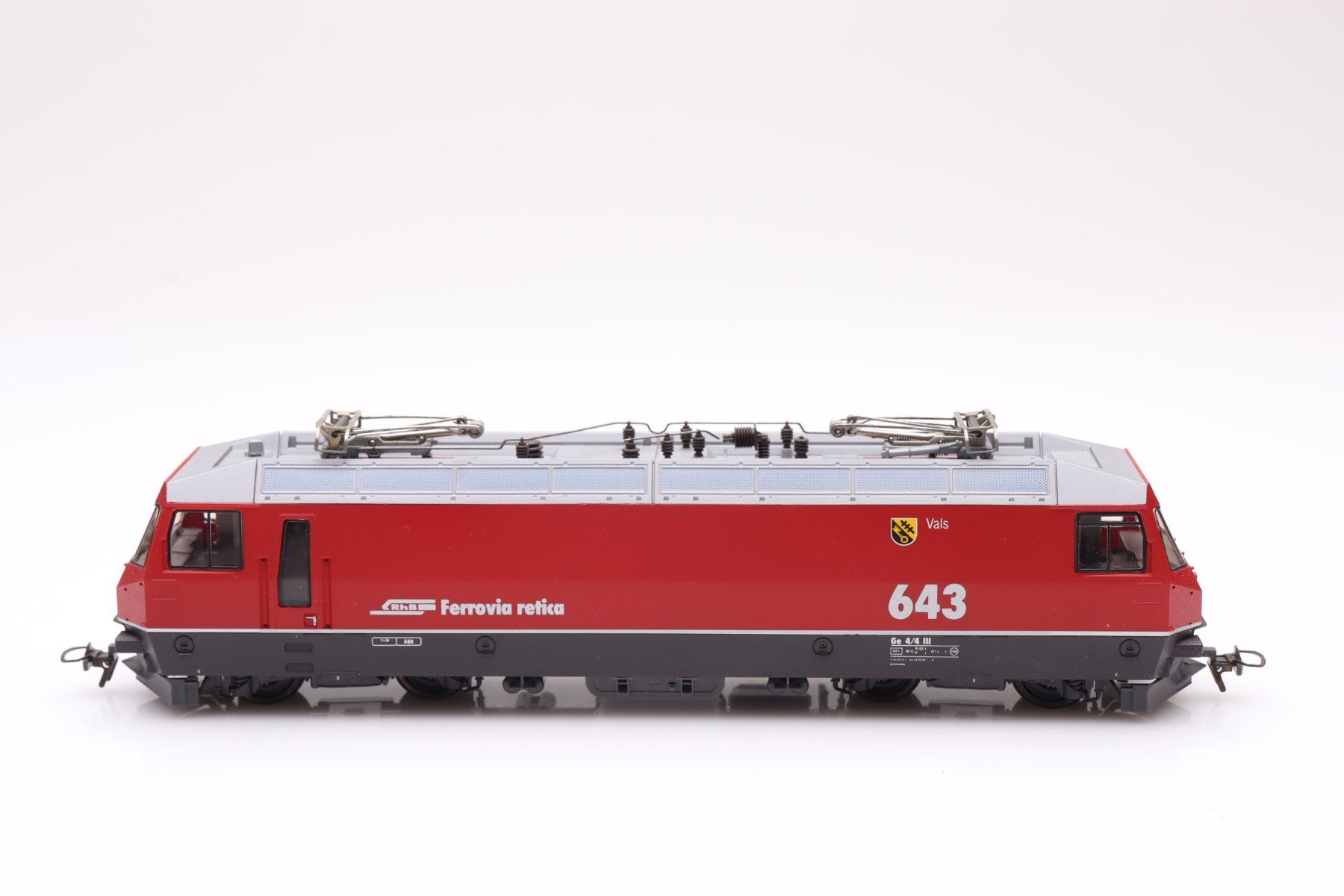 Bemo Modelleisenbahnen: Bemo 1259 103 RhB he 4/4 3 643 E-Lok, H0m – Gebraucht aus Ried (Muotathal) von Modellbahn.swiss 1