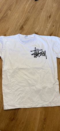 T-Shirt Stussy Logo Weiss Grösse M guter Zustand