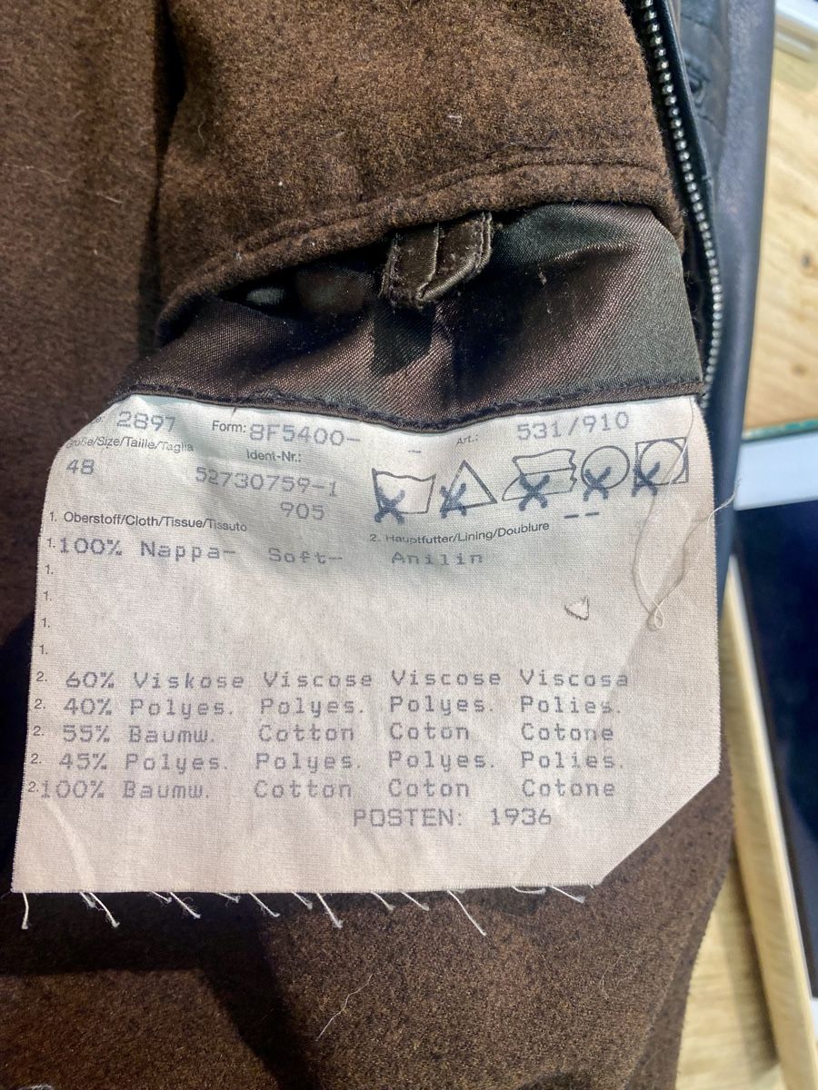Burberry Jacken: Burberry Lederjacke Echtleder – Gebraucht aus Aarau von Secondfish 5