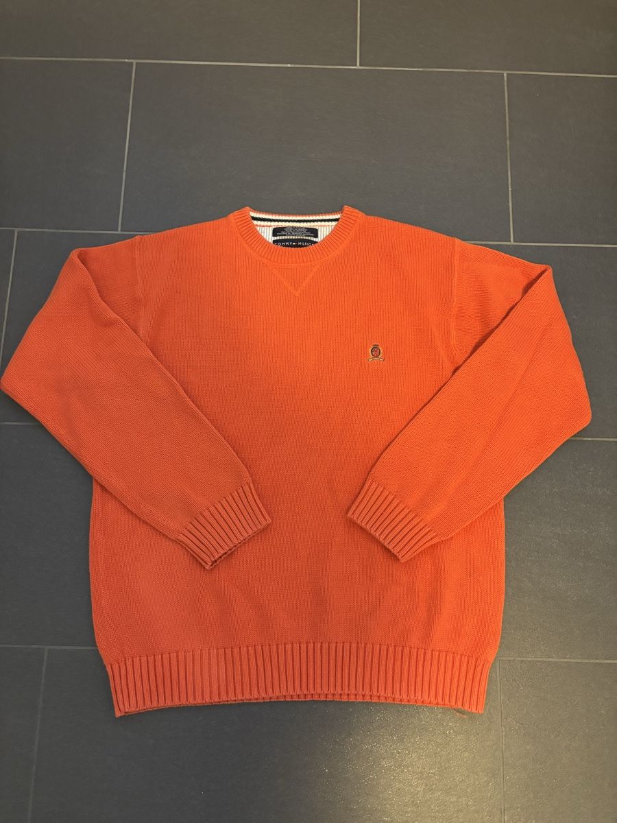 Tommy Hilfiger Maglioni & Felpe: Tommy Hilfiger Baumwollpullover, Orange, Gr. L – Usato da Münchenstein venduto da vintagefam_basilea