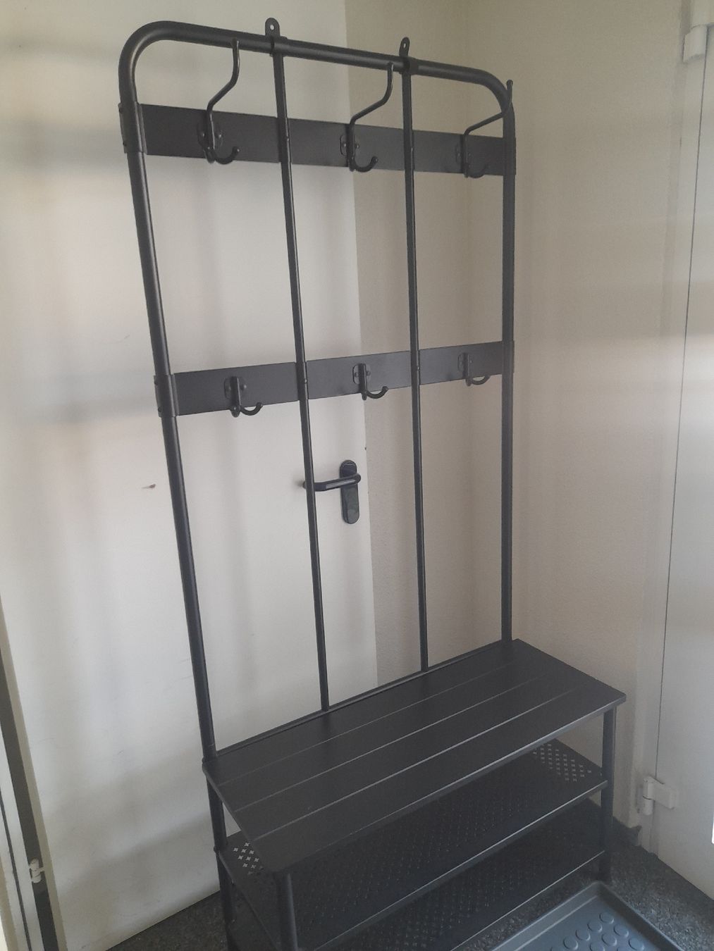 Ikea Porte manteau: IKEA PINNIG Garderobenständer – D'occasion à Glattbrugg par B_B 1