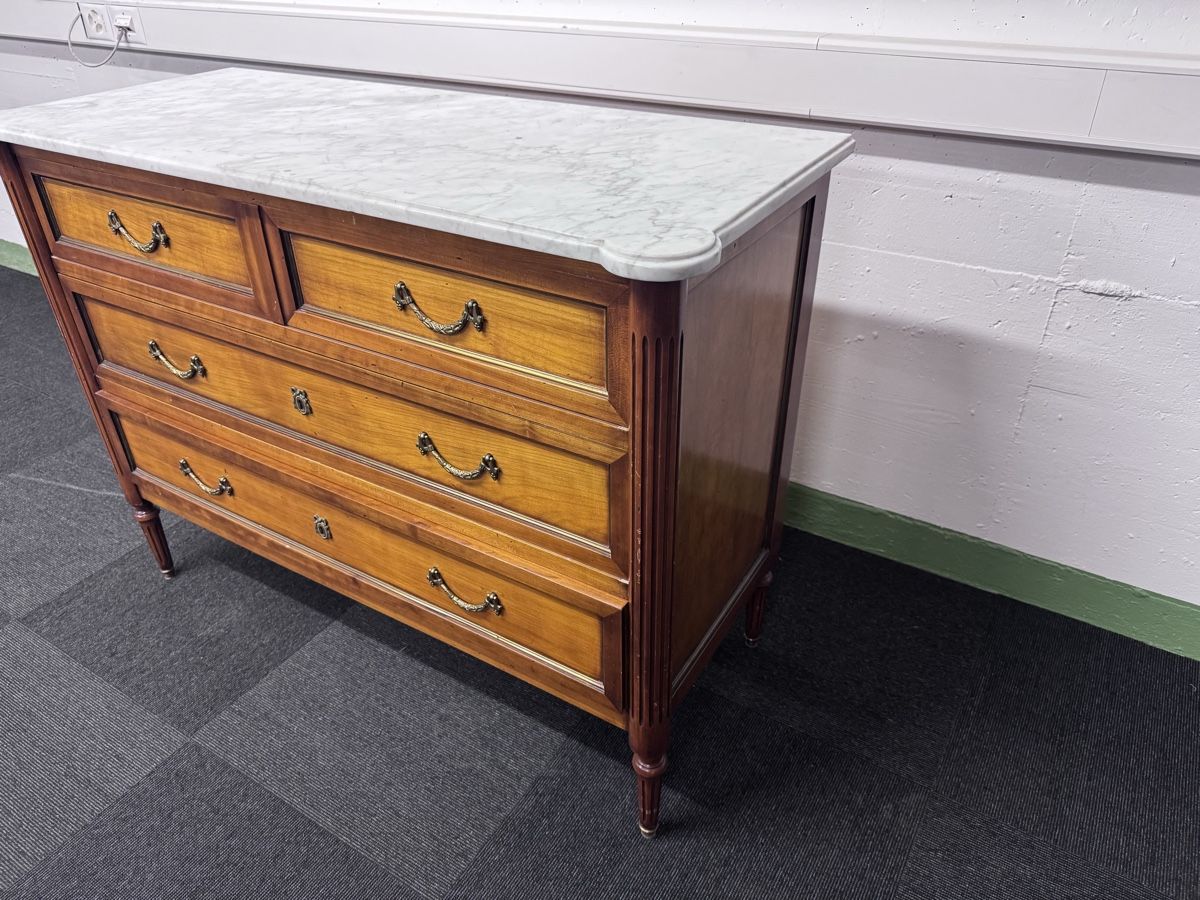 Cassettiere: Antike Kommode mit Marmorplatte, 115cm x 46cm – Usato da Bern venduto da samryan 4