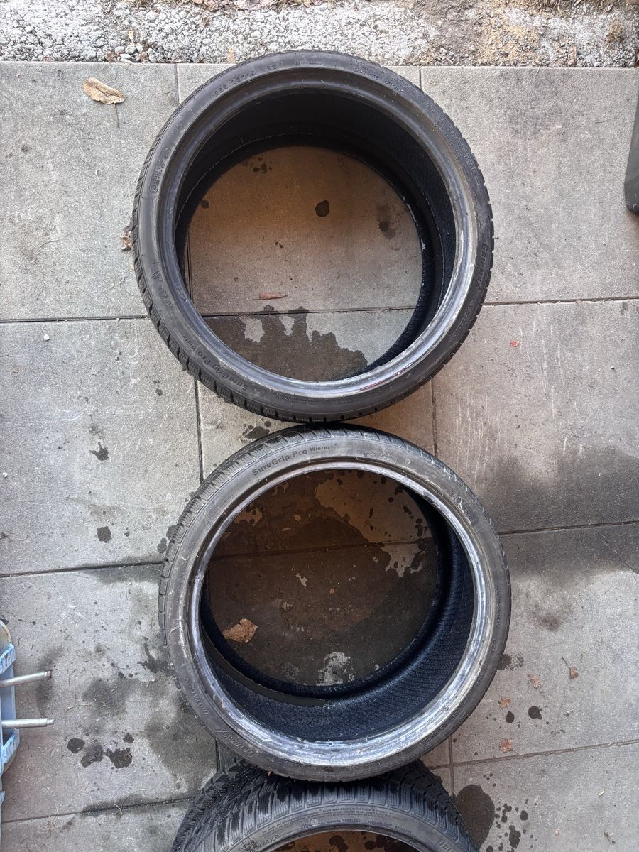 Pneus & Kompletträder: Winterreifen 265/30R19 93V – Gebraucht aus Montlingen von ste_prb9 1