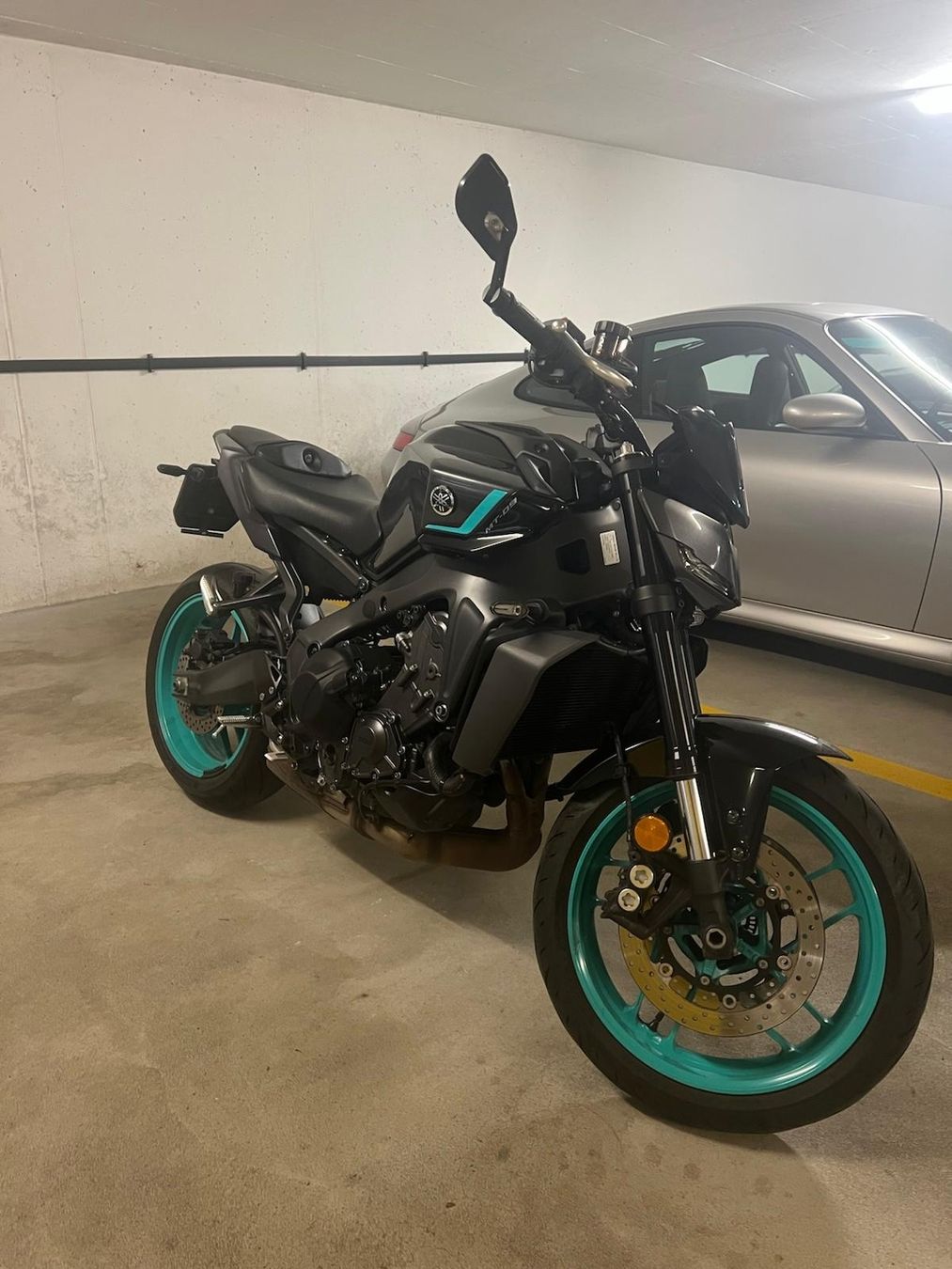 Yamaha Strada: YAMAHA MT-09 2024 – Usato da Grüningen venduto da leo_kb5k 4