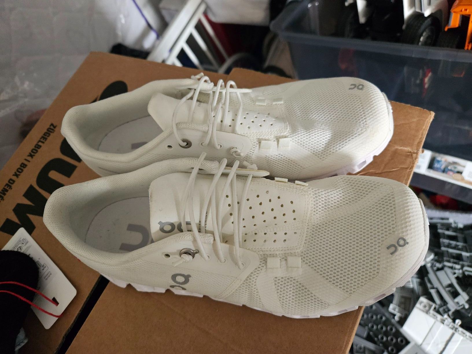 Scarpe da donna: On cloud schuhe – Nuovo (secondo la descrizione) da Ennetbürgen venduto da LebuniaNW