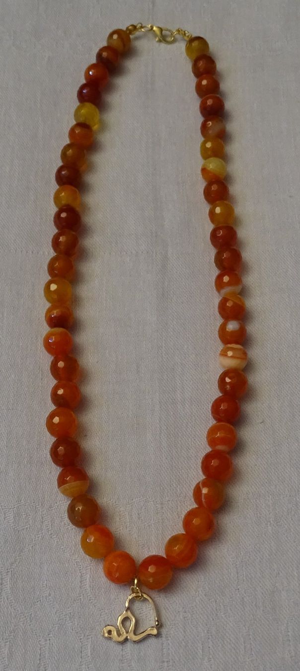 Ketten: ***TOP*** Perlenkette Rotorange mit Anhänger ***TOP*** – Neu (gemäss Beschreibung) aus Zofingen von Felix459