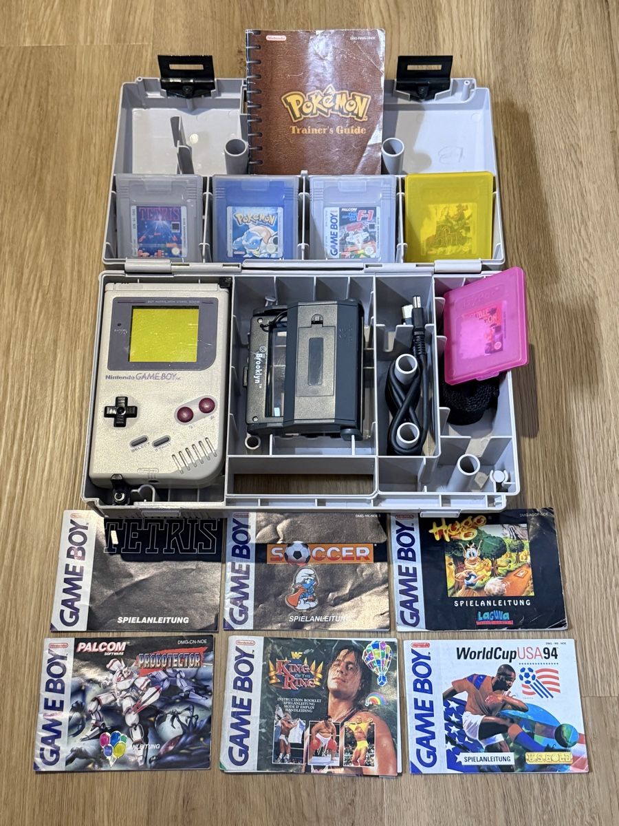 Pokémon Giochi: Nintendo Game Boy Bundle Pack / Pokémon – Usato da Carrouge VD venduto da RETRO-GAME-97