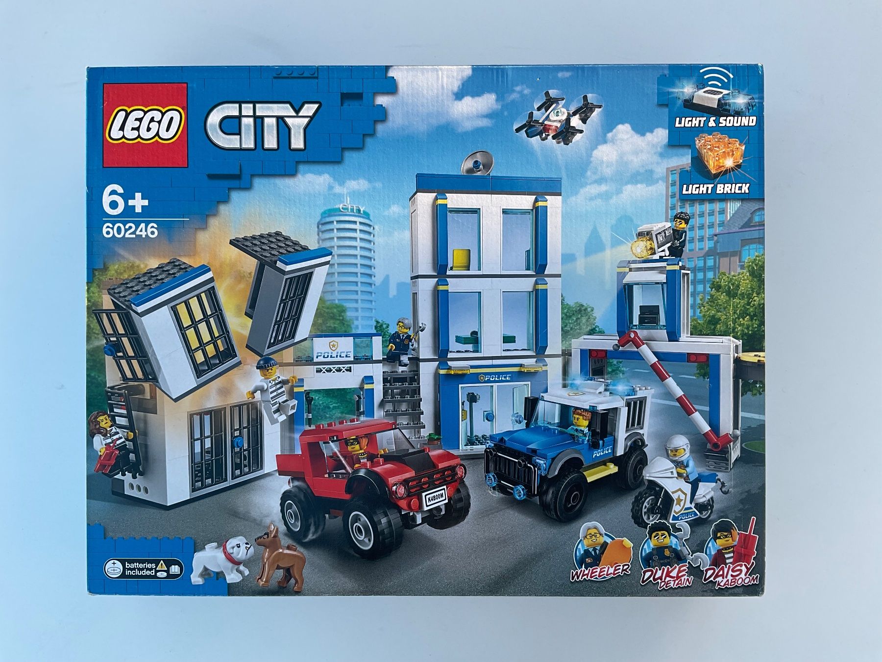 Lego Kit di costruzioni: Lego 60246 Polizeistation NEU/OVP – Nuovo e nell'imballaggio originale da Schlieren venduto da Palace_of_Bricks