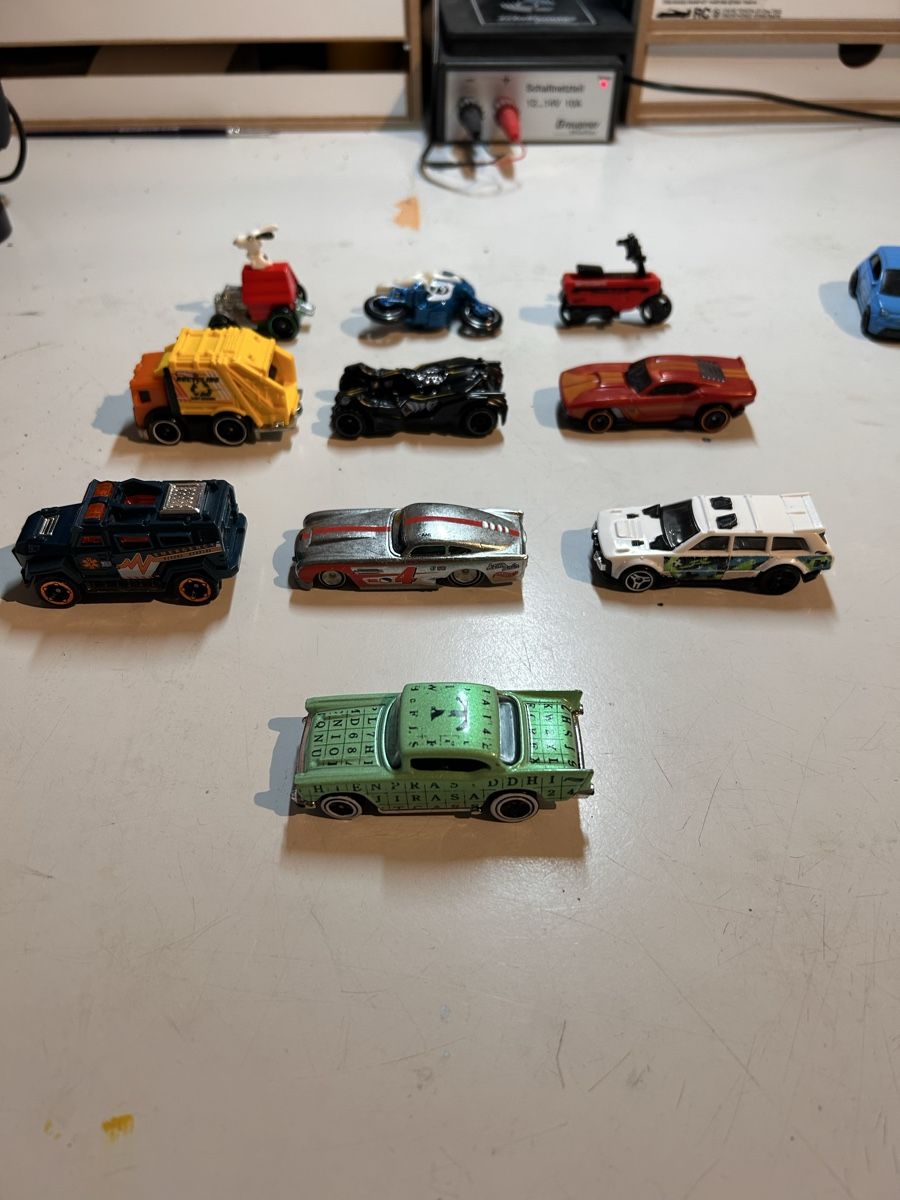 Hot Wheels Giocattoli: Hot Wheels Autos diverse Modelle – Usato da Romanshorn venduto da tamiya_aul 1