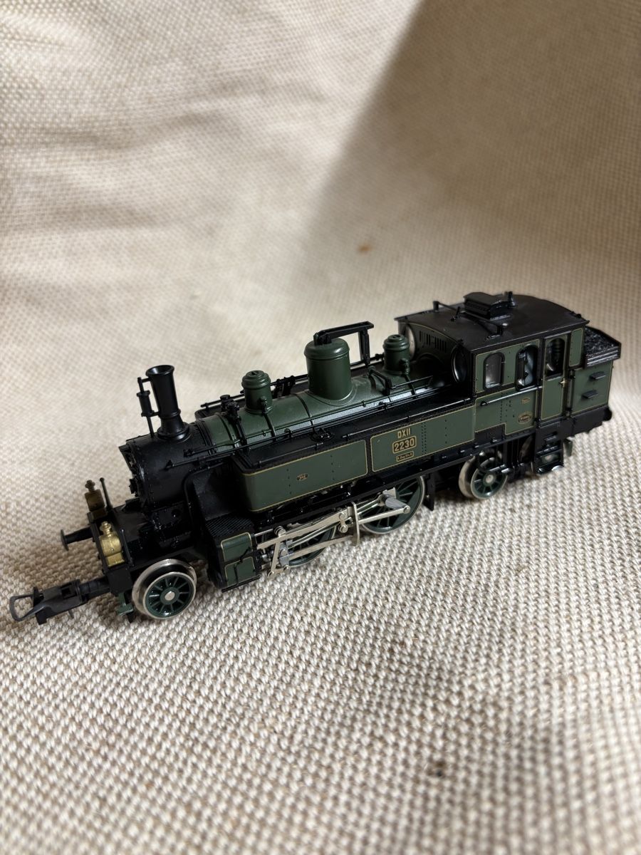 Trix Modelleisenbahnen: Trix 2430 – Gebraucht aus Boncourt von Keiserrail