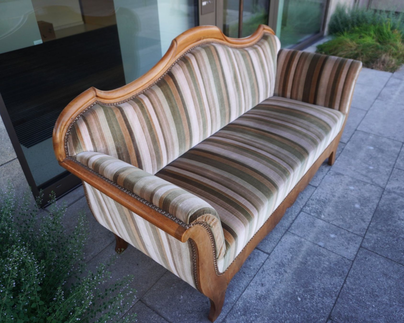 Sofas: Biedermeier Sofa MA358 – Gebraucht aus Basel von B.W.B.