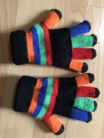 Handschuhe gefüttert, Grösse 3-5Jahr ca 110/116