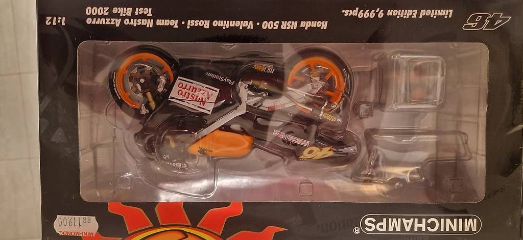 Minichamps Kit di modellismo & Modellini statici: Modellino Valentino Rossi – Usato da S. Antonino venduto da ros_r9hm 1