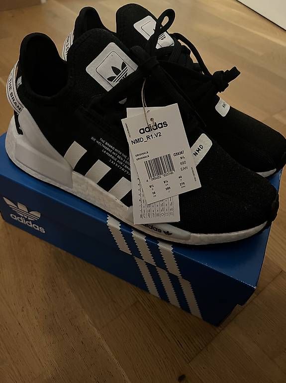 Scarpe da uomo: NMD R1 V2 – Usato da Aarburg venduto da jon_mw9q 1