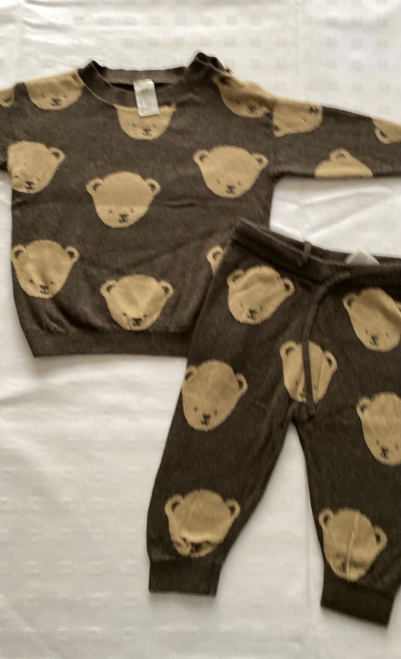 H&M Pullover & Sweatshirts: Baby Set Pulli und Hose Gr 68 von H&M – Neu (gemäss Beschreibung) aus Allschwil von yvo-sch