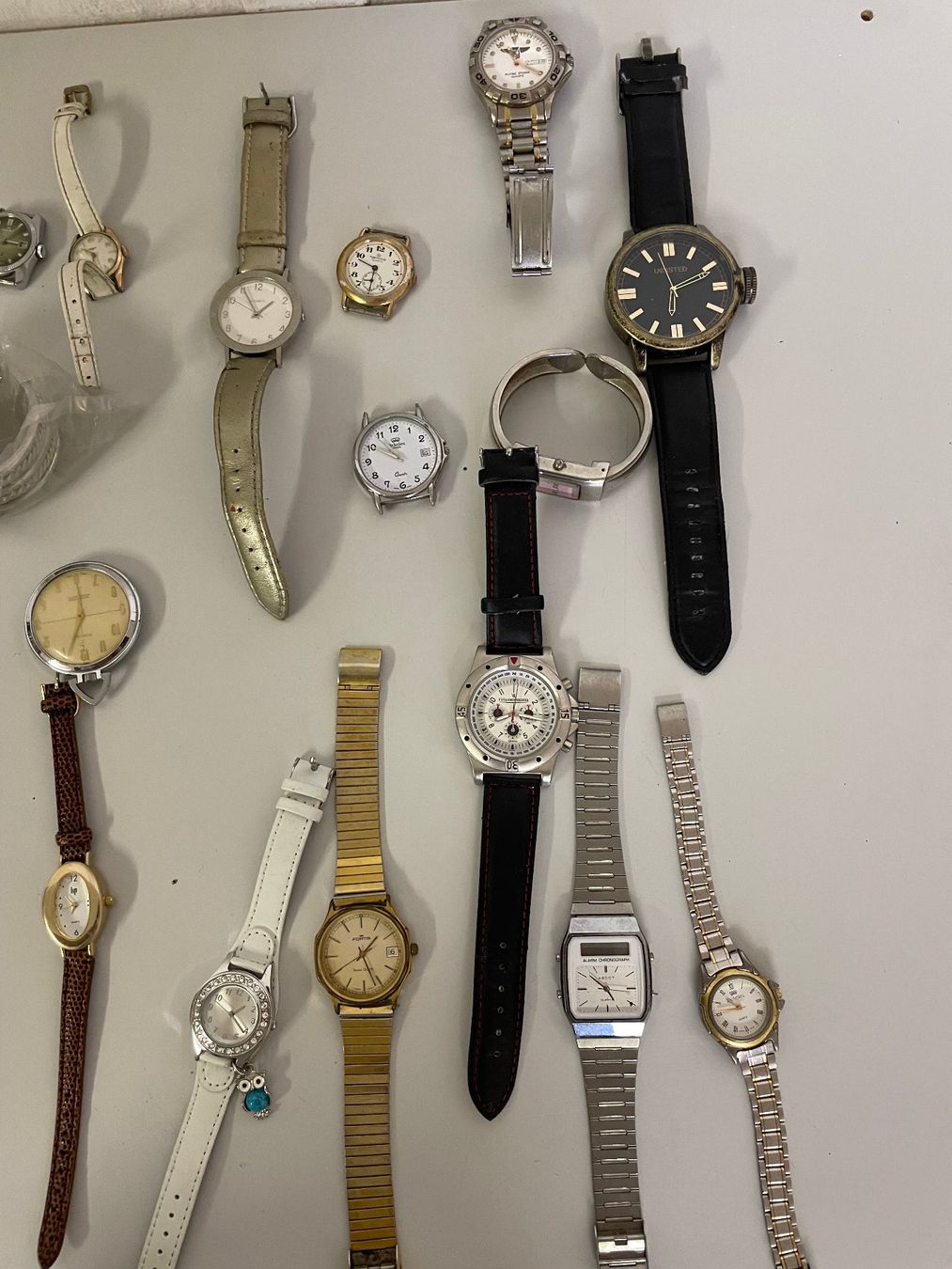 Uhren: lots de montre a quartz et mecanique – Defekt aus La Croix (Lutry) von netrajet 3