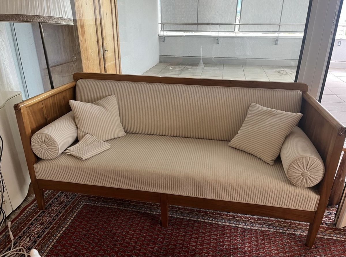 Divani: Antikes Sofa zu verkaufen! – Usato da Solothurn venduto da G-M-H