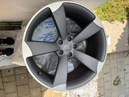 4 Jantes Audi RS5 - original Audi / pas copies - 20 pouces