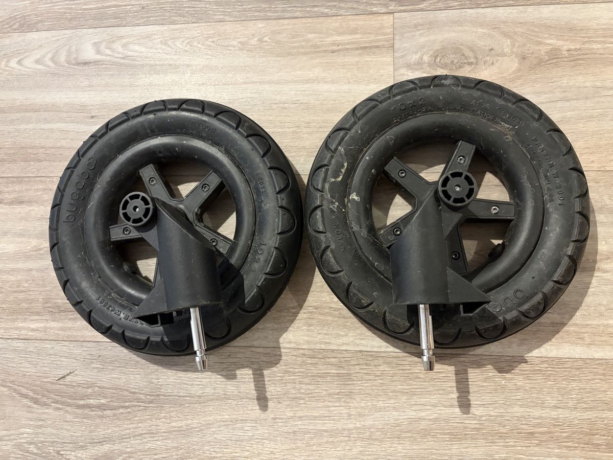 Bugaboo Kinderwagen: Bugaboo Cameleon Schneeräder – Gebraucht aus Bonstetten von Keynes