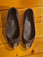 Ballerines Chanel en daim suède gris 36