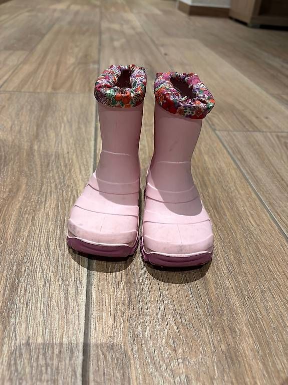 Schuhe für Mädchen: Elefanten Gummistiefel – Gebraucht aus Hunzenschwil von del_hzv7 2