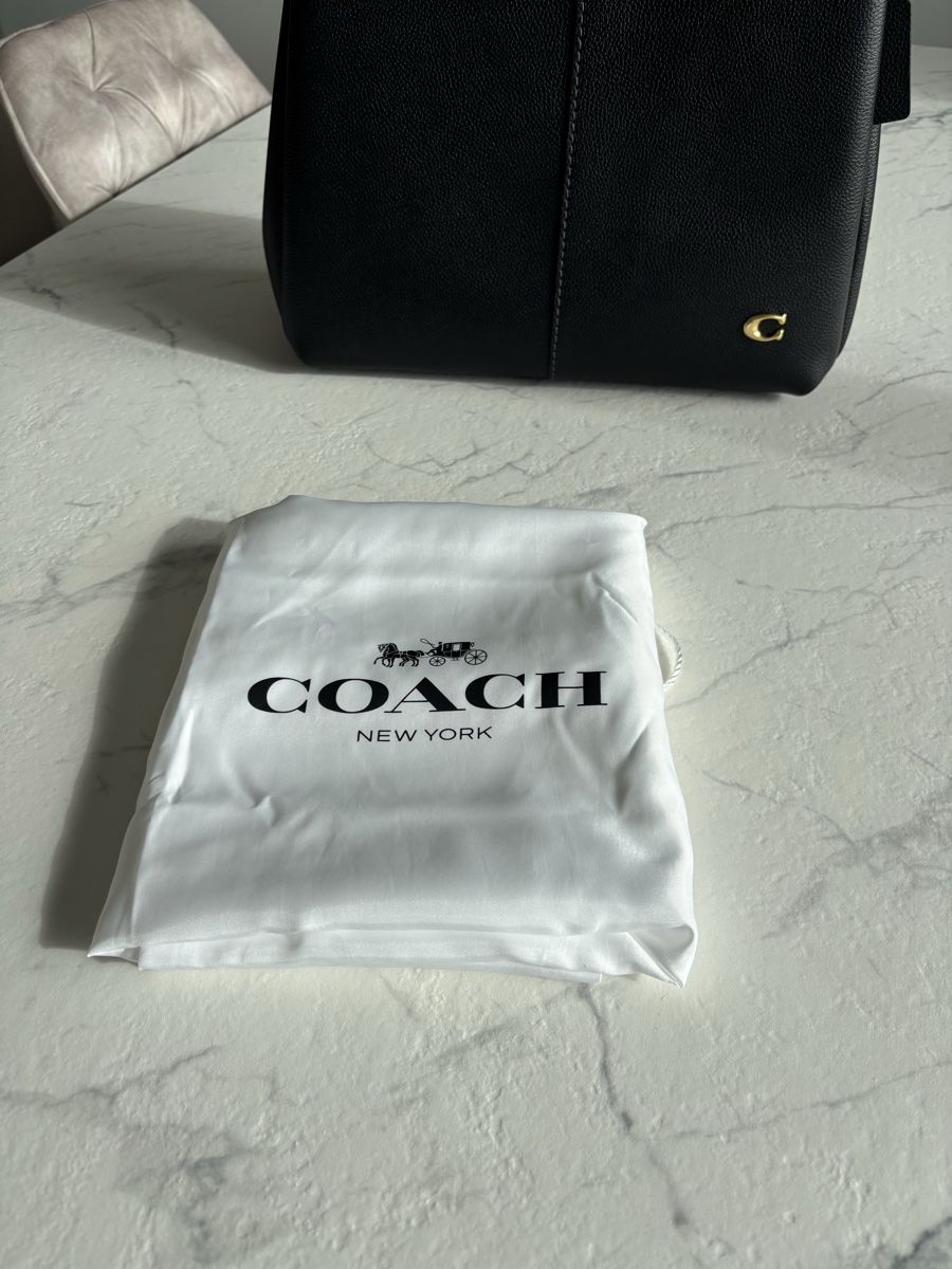 Coach Borse da donna: Coach Lana Schultertasche schwarz – Nuovo e nell'imballaggio originale da Lömmenschwil venduto da tmr_xx 1