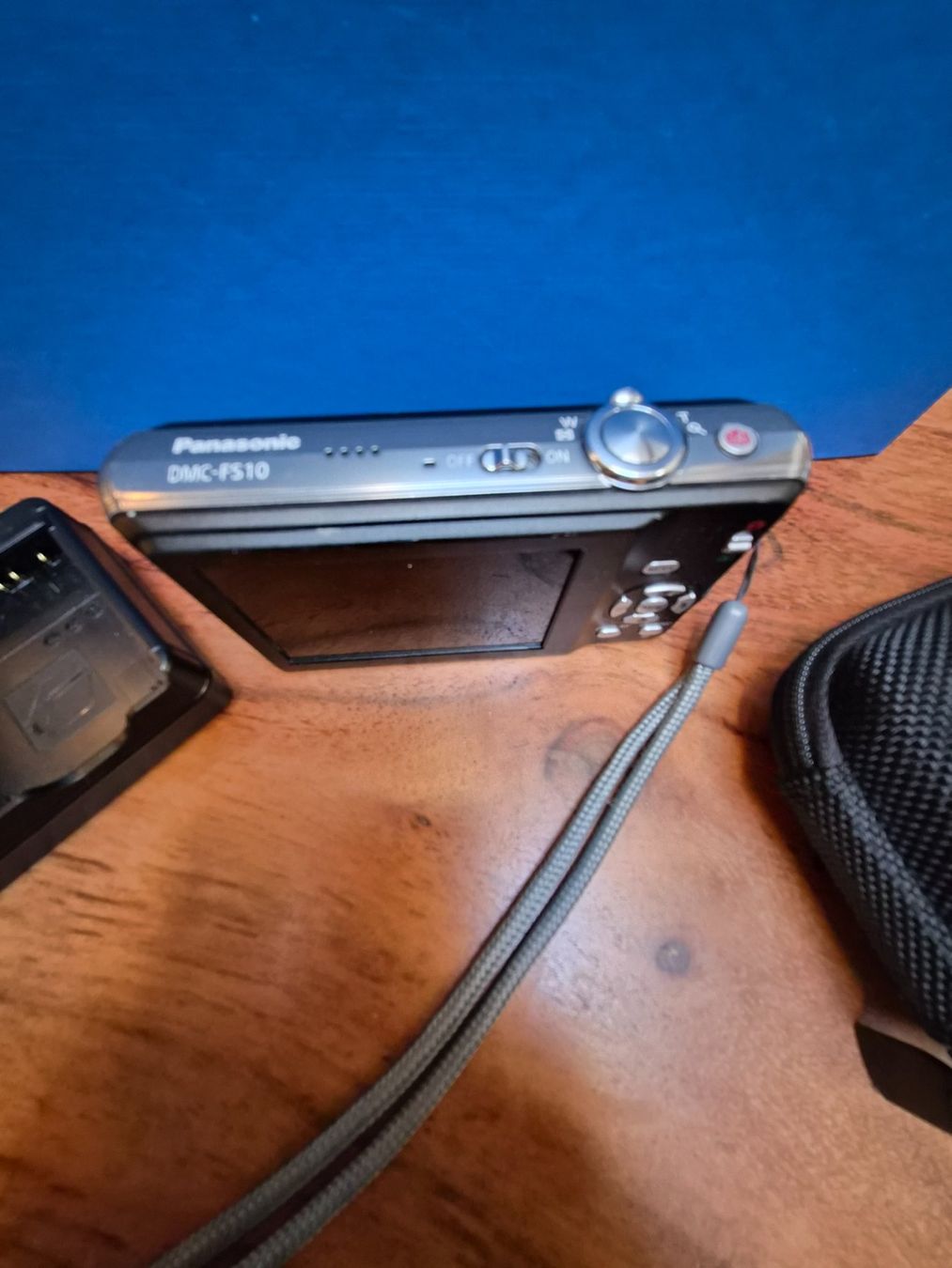 Panasonic Fotocamera: KAMERA LUMIX PANASONIC TOP – Usato da Schönenberg ZH venduto da heaangst 1