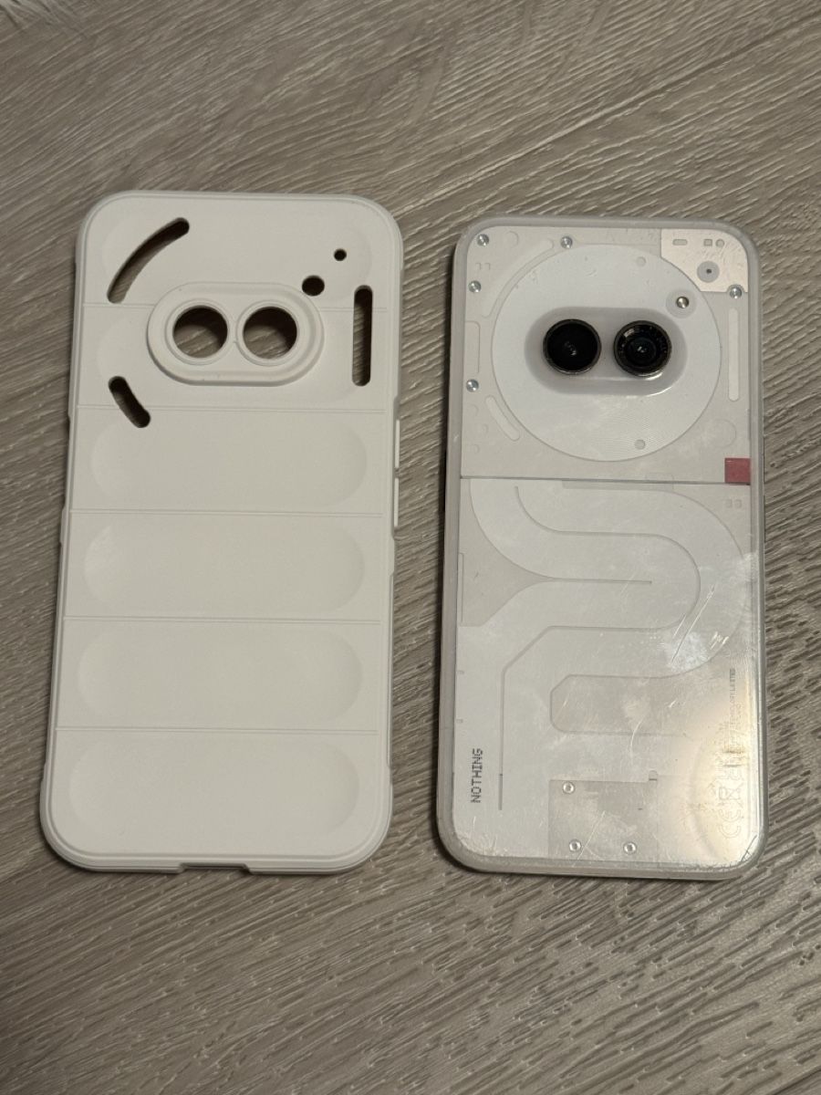 Nothing Handys / Smartphones: Nothing Phone (a2) White + Schutzhülle – Gebraucht aus Ermensee von Joao_