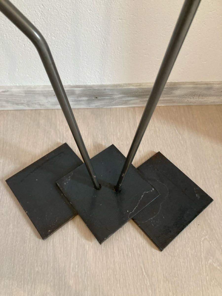 Altro per la casa: Blumenständer aus Eisen ca. 80 cm hoch – Usato da Niederlenz venduto da Steff99 4