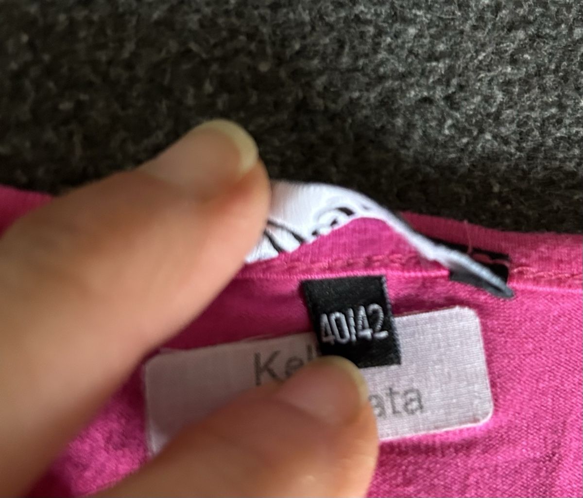 T-shirt: T-Shirt Grösse 40/42 – Usato da Lengnau AG venduto da Mefari 2