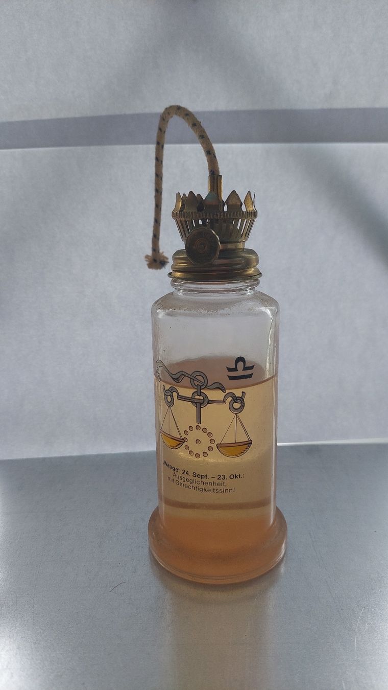 Tutte le decorazioni: Öllampe Sternzeichen Waage – Nuovo e nell'imballaggio originale da Ruswil venduto da kellerruswil
