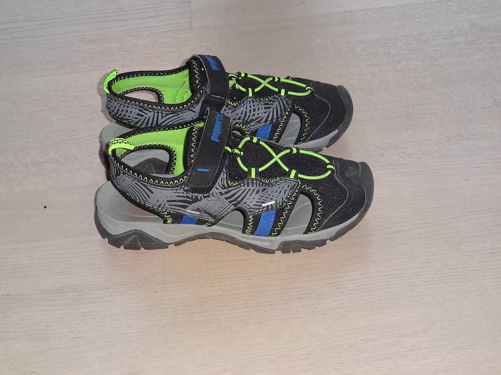 Scarpe per ragazzi: Trekking Sandalen Gr. 37 Zwillinge – Usato da Diessenhofen venduto da Stephanla52