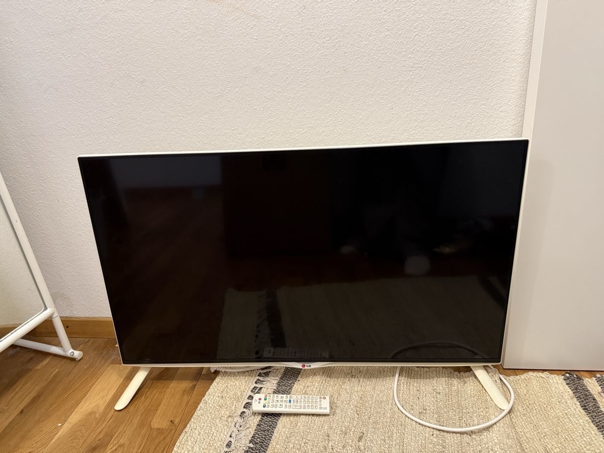 Televisori: LG TV 40UB800V – Usato da Wil SG venduto da lil_rxm7