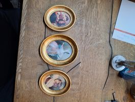 Drei ovale Bilderrahmen goldfarben (F)
