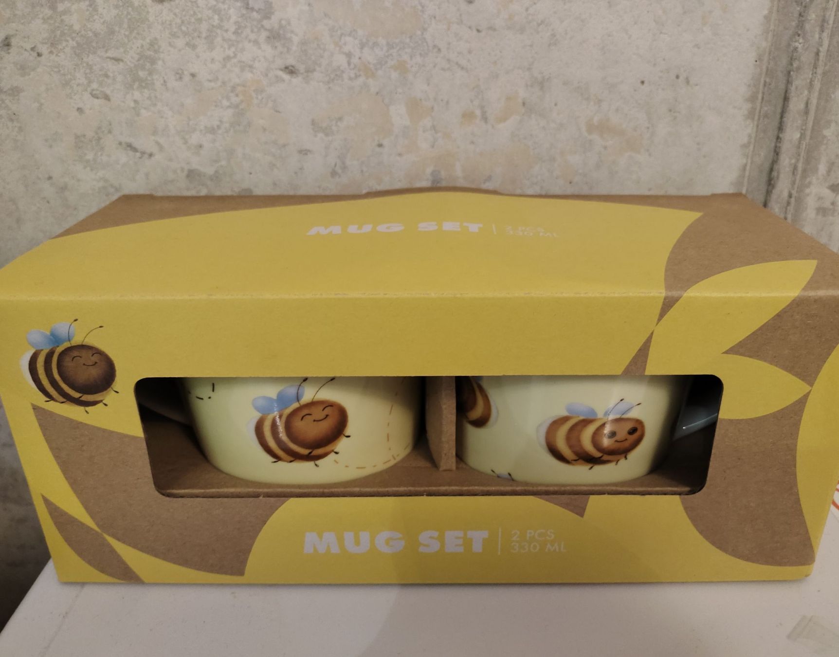 Coop Tassen: COOP Bee Mug Set - 2 pcs  – Neu (gemäss Beschreibung) aus Zürich von fior95gran