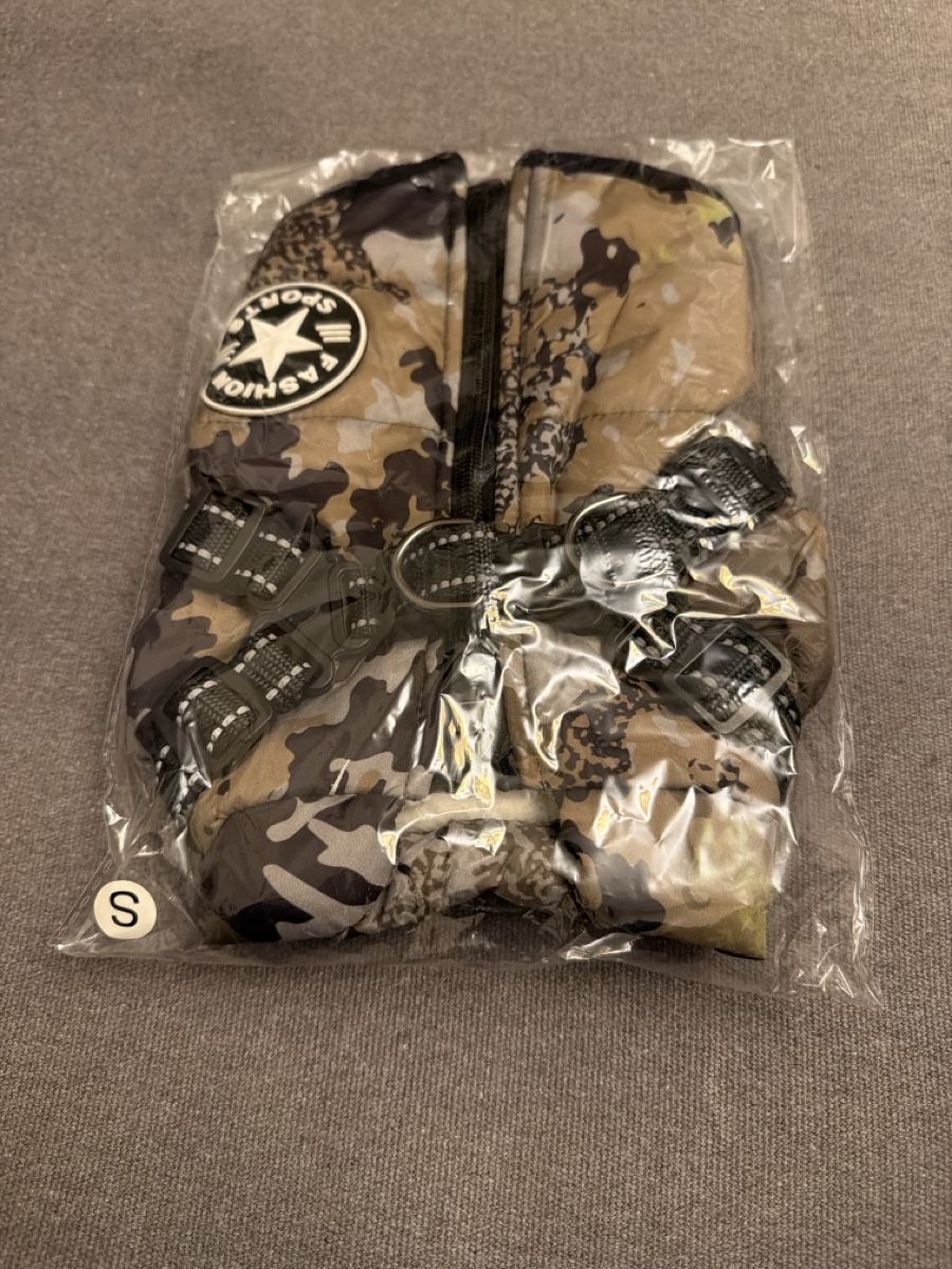 Bekleidung: Hundewintermantel – Neu und originalverpackt aus Uitikon Waldegg von arluft